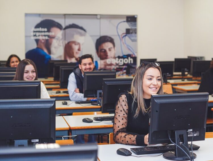 Engenharia Informática da ESTGOH com 100% de empregabilidade