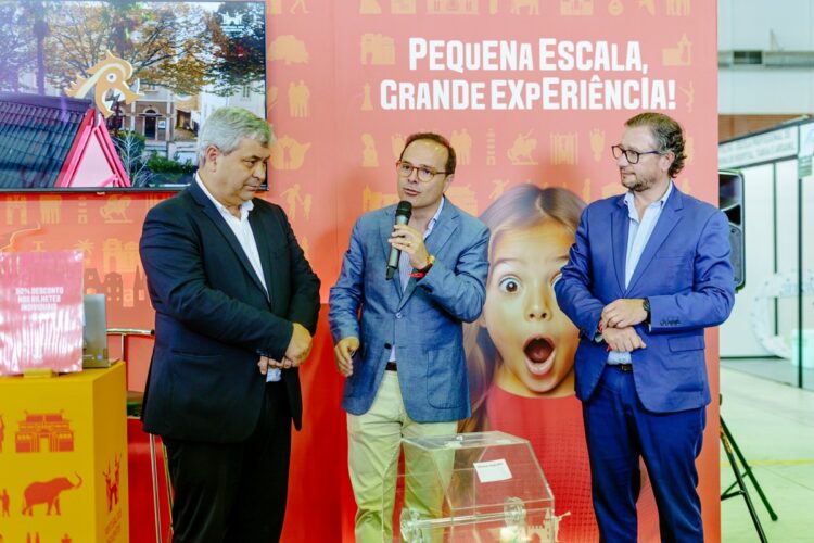 Portugal dos Pequenitos está mais perto dos tabuenses