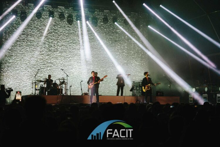 FACIT atraiu milhares de pessoas a Tábua