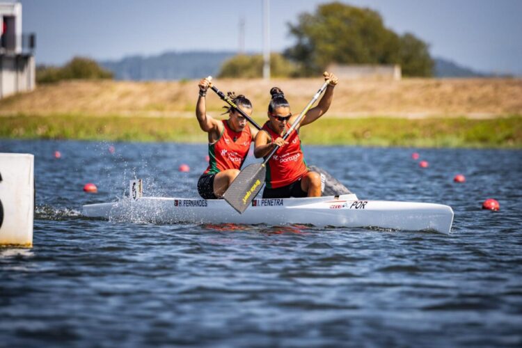 Estudantes do IPC são campeãs mundiais universitárias em Canoagem
