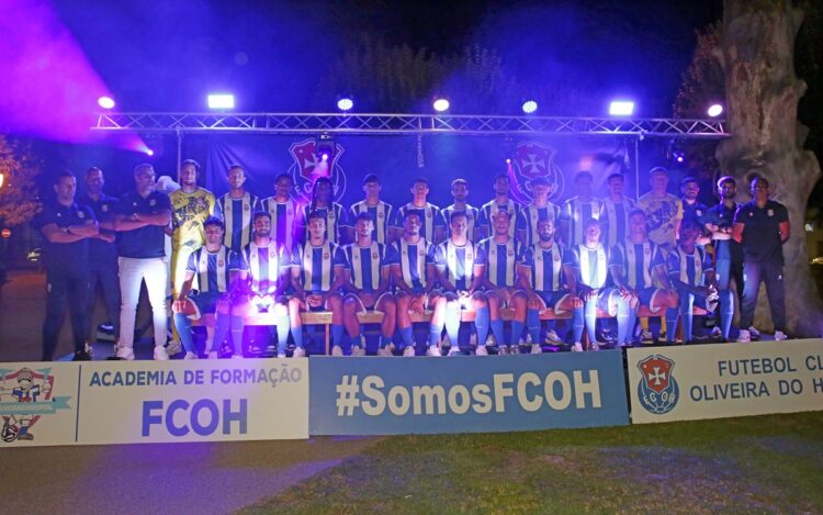FCOH apresentou plantel aos sócios. Manutenção é o principal objetivo