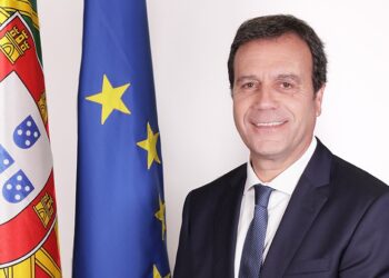 Secretário de Estado da Administração Local e Ordenamento Território inaugura FICABEIRA