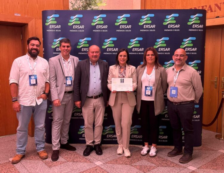 Águas Públicas da Serra da Estrela recebeu “Selo da qualidade exemplar de água para consumo humano” Águas Públicas da Serra da Estrela recebeu “Selo da qualidade exemplar de água para consumo humano”