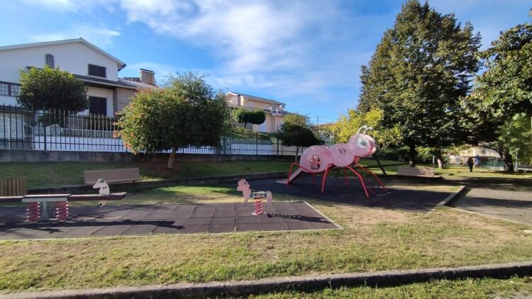 População preocupada com futuro do “Parque da Formiga”. Município garante “solução”