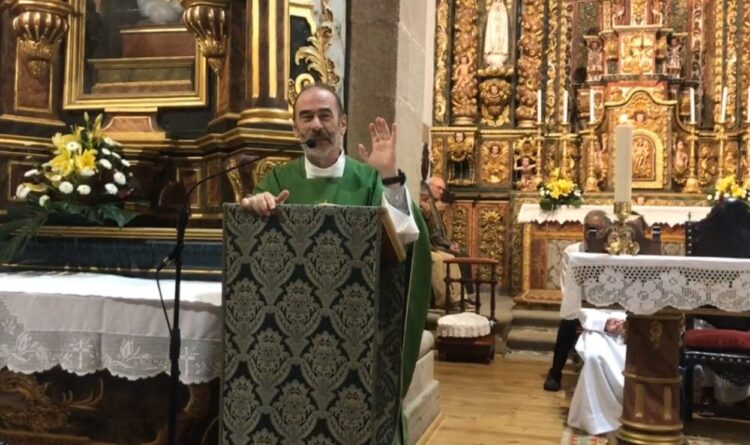 António Loureiro considera que “falhou o diálogo” entre Bispo de Coimbra e o padre Manuel Vaz Patto