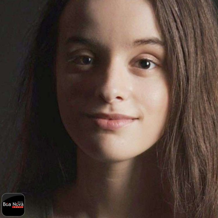 Agora é que me livro!: “O livro foi inspirado num sonho que tive”, confessa Patrícia Fernandes 