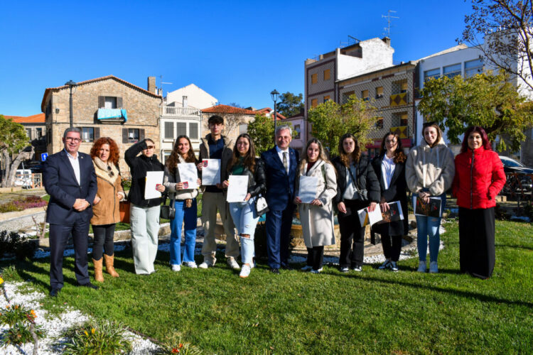 Figueira de Castelo Rodrigo entrega bolsas de estudo e volta a aumentar o apoio aos estudantes