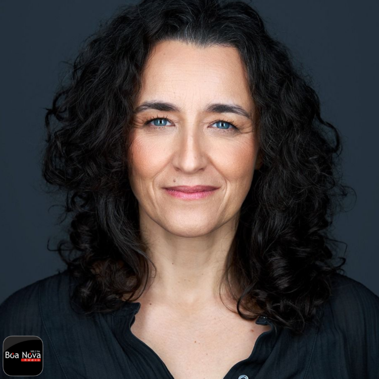 Agora é que me livro!: «Este livro é sobre as mulheres que utilizam a sua voz para fazer a diferença», revela Mónica Menezes