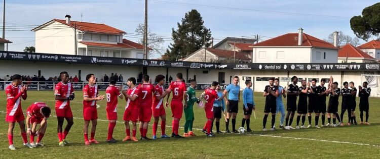 Nogueirense resolve cedo e derrota Tourizense no dérbi deste domingo