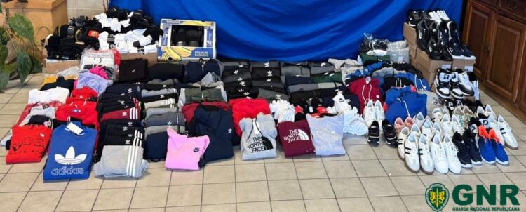 Mais de 9 mil artigos contrafeitos apreendidos em feiras e lojas pela GNR