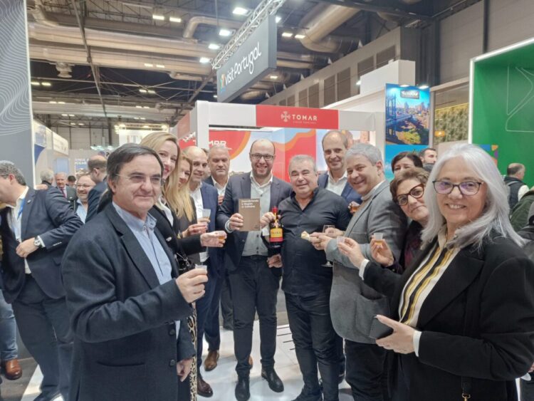 Guia de lugares icónicos da Região de Coimbra apresentado em Madrid