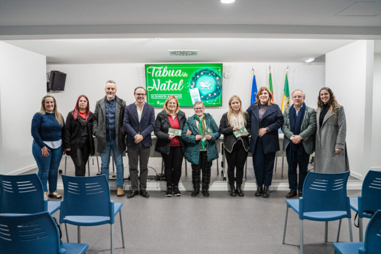 Tábua entregou mil euros em Vales de Natal Digitais