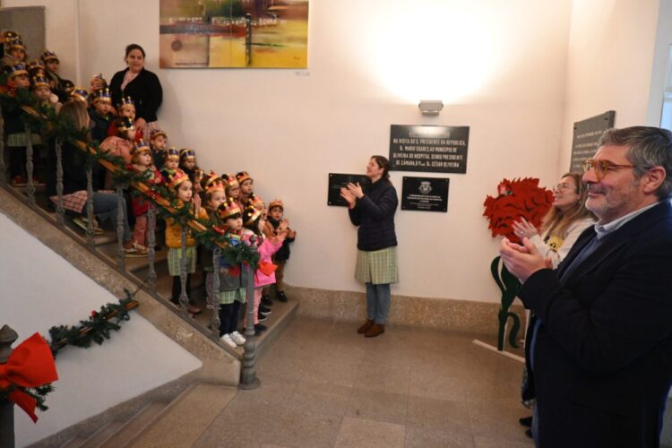 Crianças cumpriram tradição do ‘Cantar dos Reis” na Câmara Municipal de Oliveira do Hospital