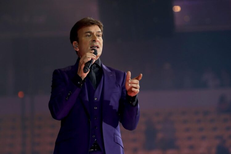 Tony Carreira confirmado na FICABEIRA