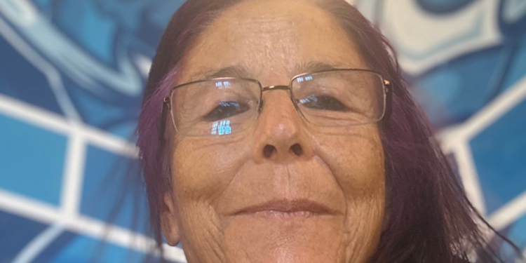 Agora é que me livro!: “As histórias vivem das minhas próprias histórias, mesmo com cicatrizes”, afirma Ione França