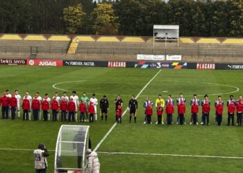 FC Oliveira do Hospital vence ao Caldas SC e regressa às vitórias 11 jornadas depois