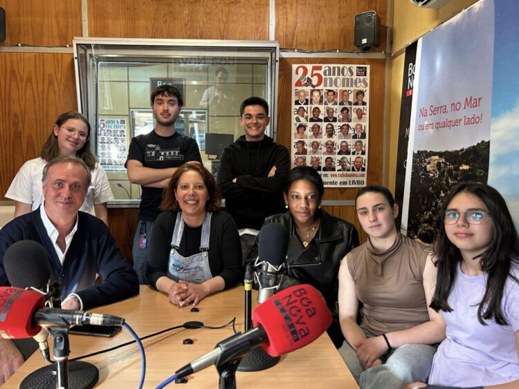 Clube de Rádio do AEOH regressa com o 20.º programa de “A Escola e o Meio”
