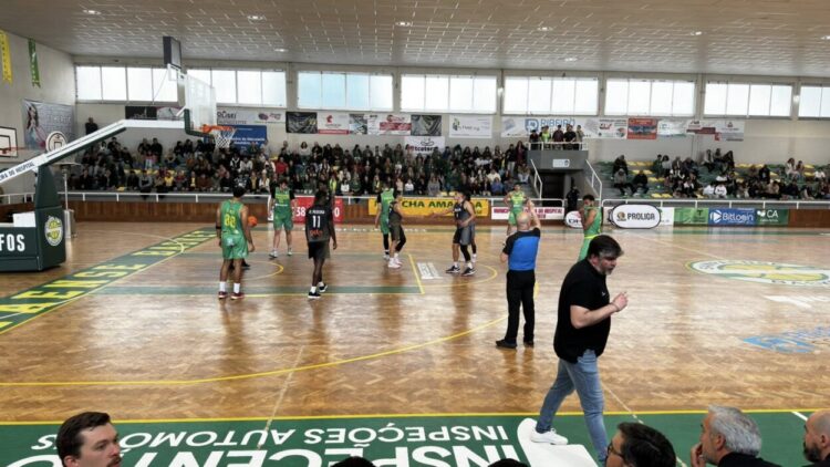 Sampaense carimba manutenção na última jornada