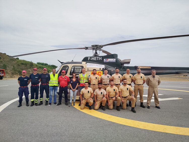 Helicóptero de combate a incêndios já opera no Heliporto de Pampilhosa da Serra