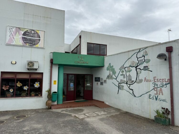 Município vai requalificar escolas da Cordinha e de Lagares da Beira