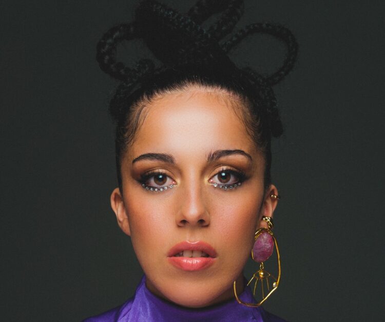 Sara Correia apresenta espetáculo no Centro Cultural de Tábua