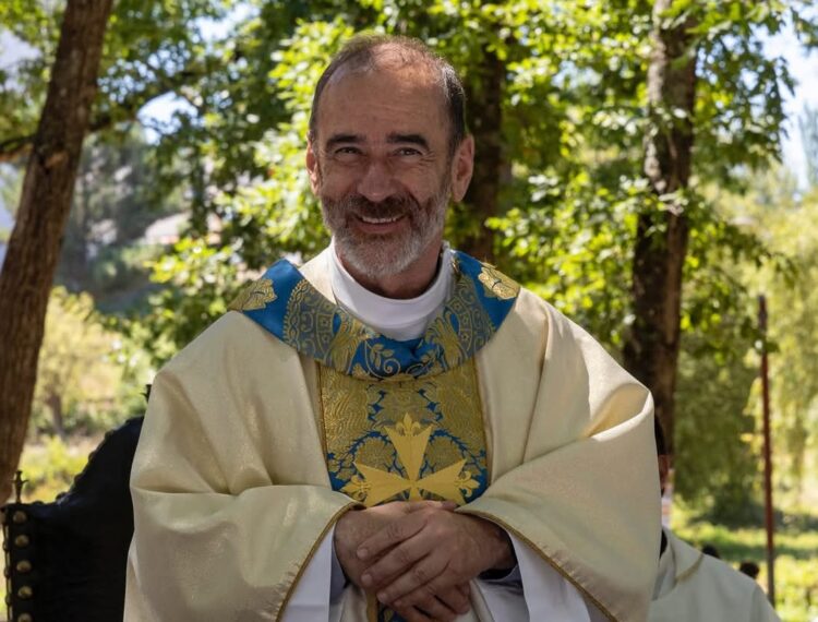 Pároco António Loureiro comemora 35 anos de sacerdócio