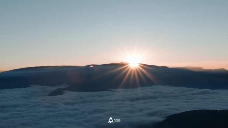Associação Alvôco a Recordar promove 14ª Caminhada Noturna ao Monte do Colcurinho