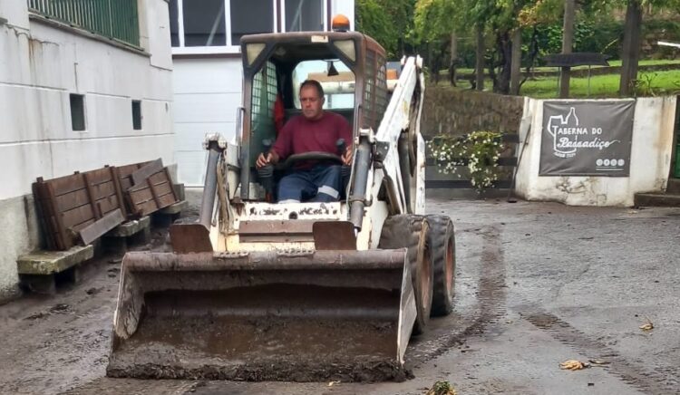 Arganil reforça trabalhos de limpeza e recuperação após chuva intensa