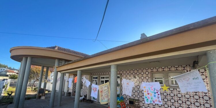 C.S. Travanca de Lagos apresenta “estendal dos sonhos” pelos direitos das crianças