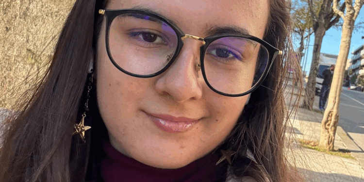 Agora é que me livro!: “Qual destes é que acham que vai ser o meu livro preferido do ano?”, desafia Mafalda Correia