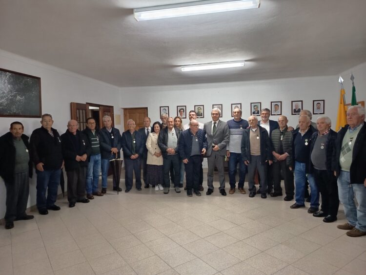 Entrega de medalhas a antigos combatentes do Ultramar de São Gião é “uma homenagem justíssima”