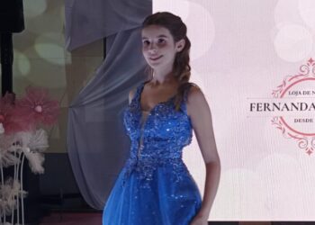 Maria Leonor é a primeira criança a desfilar numa edição do Viseu Noivos