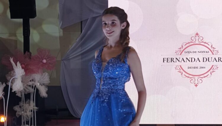 Maria Leonor é a primeira criança a desfilar numa edição do Viseu Noivos