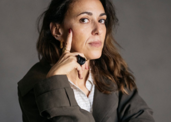 Agora é que me livro!: «Diverti-me imenso a escrever este livro», conta Manuela Vieira