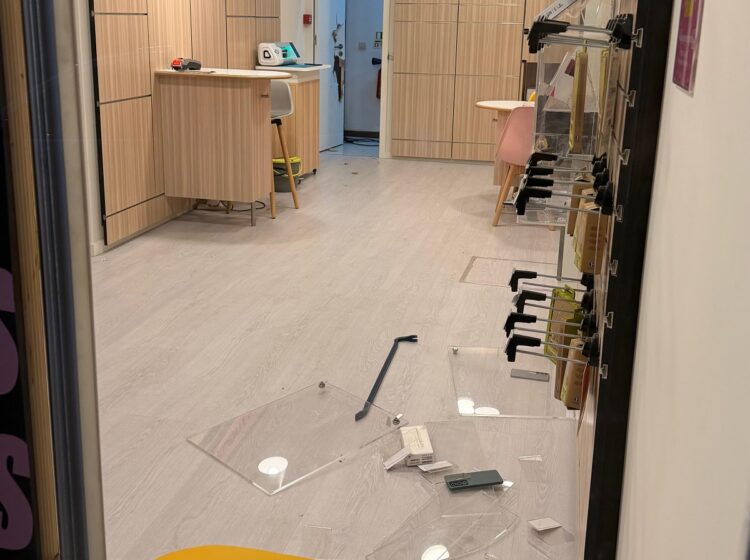 Loja NOS assaltada em Seia. Em três semanas, foi o terceiro assalto à empresa F7Mobile