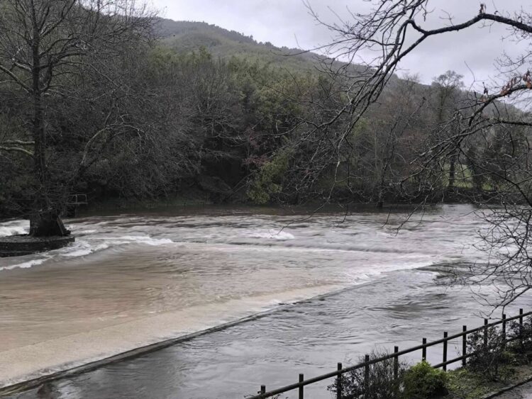 Fotogaleria. Mau tempo causa condicionamentos no concelho de Oliveira do Hospital