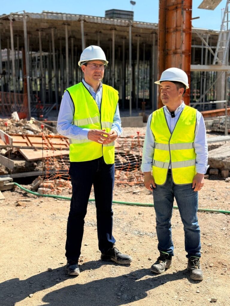 Presidente da Câmara acompanha obra do novo SUB e Centro de Saúde de Arganil