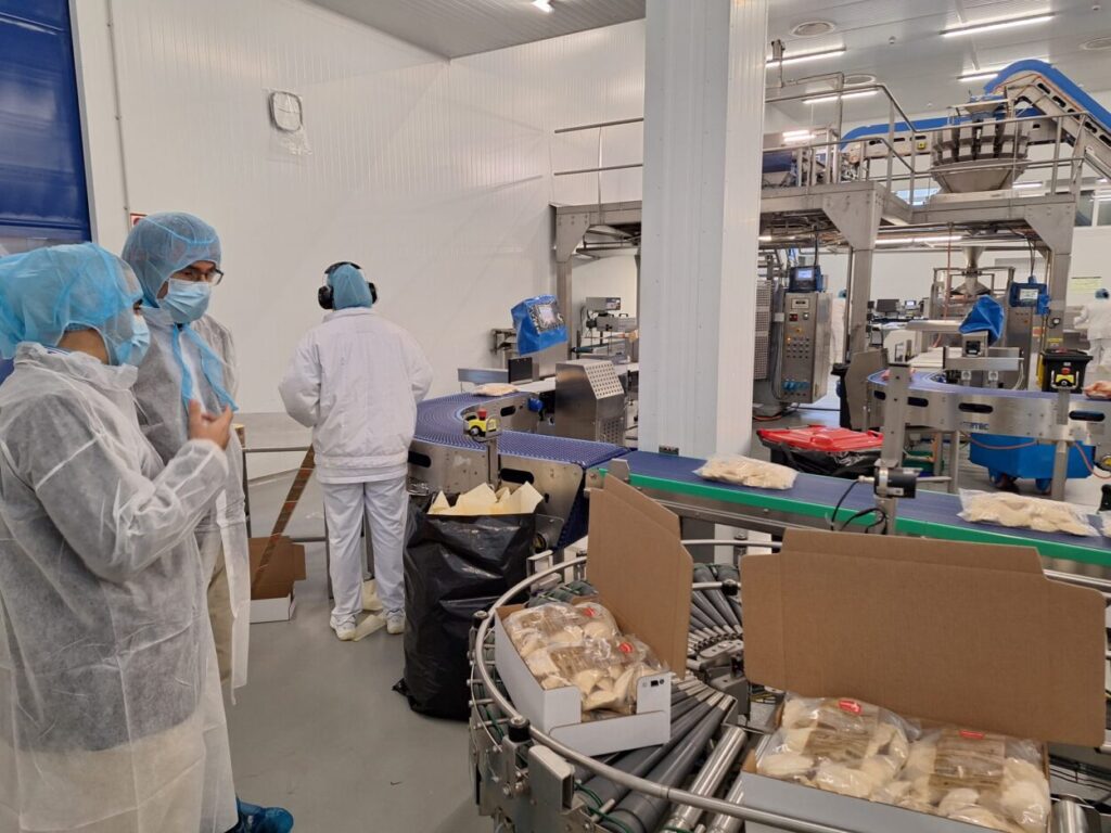 Luís Paulo Costa destaca melhoria dos transportes para a Relvinha durante visita à Sulpasteis