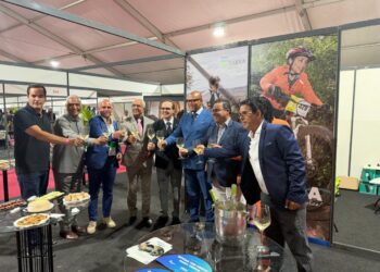 ADIBER promove produtos e o território na EXPOTUR na Ilha do Sal em Cabo Verde ADIBER promove produtos e o território na EXPOTUR na Ilha do Sal em Cabo Verde