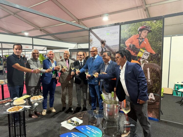 ADIBER promove produtos e o território na EXPOTUR na Ilha do Sal em Cabo Verde ADIBER promove produtos e o território na EXPOTUR na Ilha do Sal em Cabo Verde