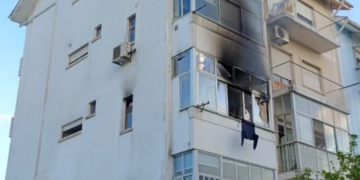 Incêndio urbano em Coimbra deixa família desalojada e dois feridos
